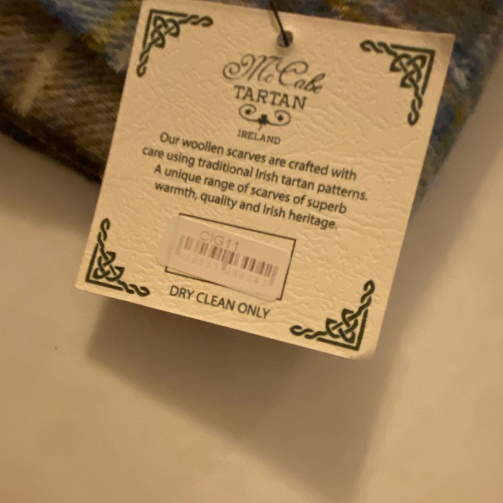 McCabe Tartan Ireland NWT 100% Wool Plaid Scarf in Blue and Brown Cozy - Picture 3 of 6